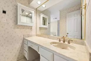 1812 Rollingwood Ct, Bedford, TX 76021 - Photo 19