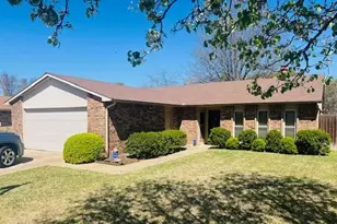 6611 Greenspring Dr, Arlington, TX 76016 - Photo 1