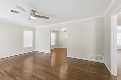 4108 Locke Avenue, Fort Worth, TX 76107 - Photo 7