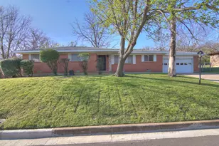 1435 W Water St, Weatherford, TX 76086 - Photo 1