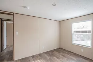 2013 Spring Ct, Azle, TX 76020 - Photo 23