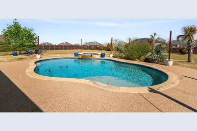 100 Brookview Court, Waxahachie, TX 75165 - Photo 27