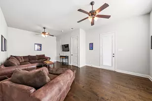 100 Brookview Ct, Waxahachie, TX 75165 - Photo 23