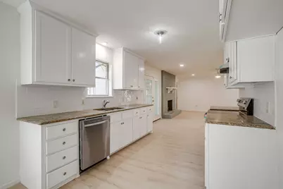 7325 Trimble Drive, Fort Worth, TX 76134 - Photo 11