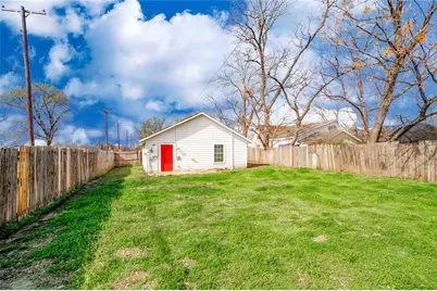 701 E College Street, Sherman, TX 75090 - Photo 21