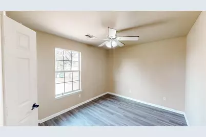 701 E College Street, Sherman, TX 75090 - Photo 13