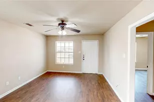 701 E College St, Sherman, TX 75090 - Photo 7