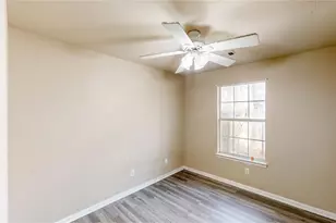 701 E College St, Sherman, TX 75090 - Photo 15