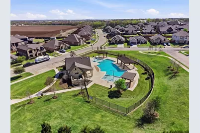 209 Spruce Valley Drive, Justin, TX 76247 - Photo 33