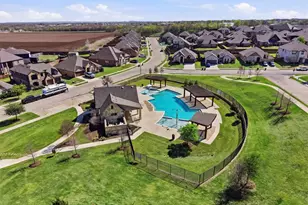 209 Spruce Valley Dr, Justin, TX 76247 - Photo 33