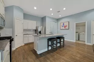 511 Ranchwood Dr, Justin, TX 76247 - Photo 9