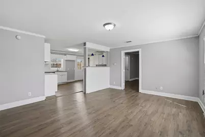 308 W Lamm Street, Blue Ridge, TX 75424 - Photo 3