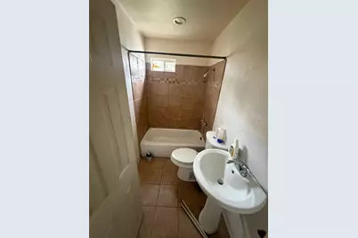 2033 Redman Circle, Dallas, TX 75223 - Photo 11