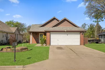 810 Maples Avenue, McKinney, TX 75069 - Photo 1