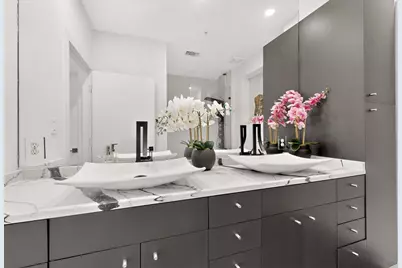 2323 N Houston Street #704, Dallas, TX 75219 - Photo 35