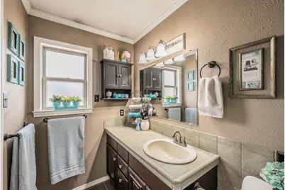 748 Regency Drive, Hurst, TX 76054 - Photo 25