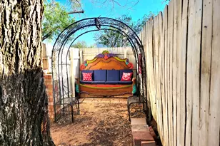 748 Regency Dr, Hurst, TX 76054 - Photo 37