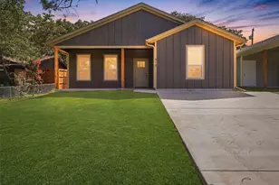 810 Branding Iron Trail, Granbury, TX 76049 - Photo 1