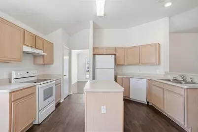 1325 Maple Ridge Drive, Mesquite, TX 75149 - Photo 9