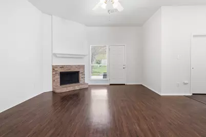 1325 Maple Ridge Drive, Mesquite, TX 75149 - Photo 5