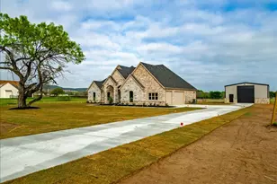 3031 Haylee Dr, Granbury, TX 76048 - Photo 1