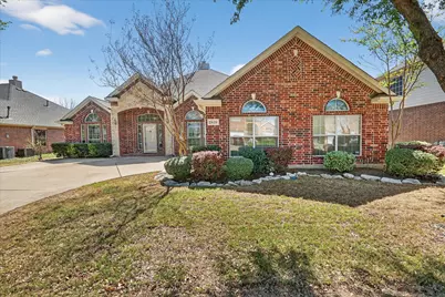 2839 Kate Lane, Grand Prairie, TX 75052 - Photo 3