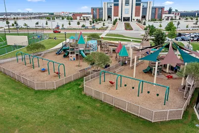 5305 Hybern Avenue, Aubrey, TX 76227 - Photo 15