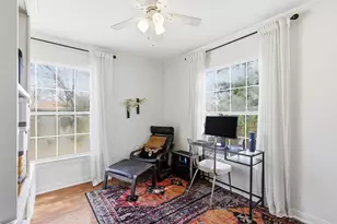 117 W Ave E, Garland, TX 75040 - Photo 11