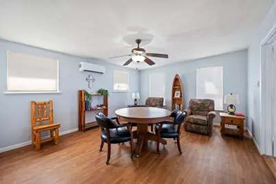 248 Lakeside Drive, Bowie, TX 76230 - Photo 5