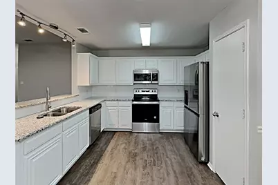 501 Marybeth Drive, Burleson, TX 76028 - Photo 3