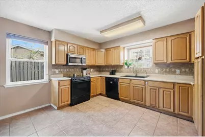 4900 Sagebrush Court, Arlington, TX 76017 - Photo 9