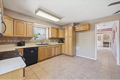 4900 Sagebrush Court, Arlington, TX 76017 - Photo 11