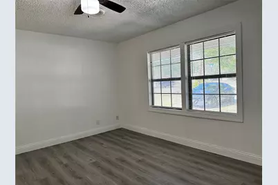 3211 Poplar Street, Greenville, TX 75402 - Photo 13