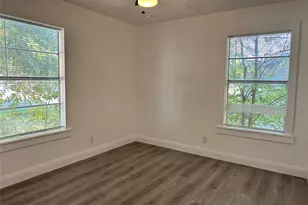 3211 Poplar St, Greenville, TX 75402 - Photo 7