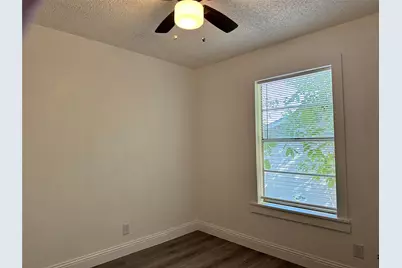 3211 Poplar Street, Greenville, TX 75402 - Photo 15