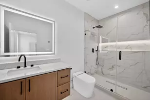 3215 Wake St, Dallas, TX 75212 - Photo 31