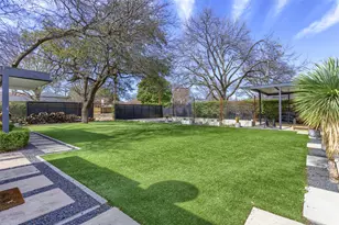 1812 Carol St, McKinney, TX 75069 - Photo 31