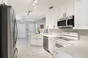 2325 Idlewood Dr, Garland, TX 75040 - Photo 7