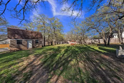 205 William Wallace Drive, Burleson, TX 76028 - Photo 35