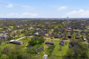 209 8th St, Hubbard, TX 76648 - Photo 3