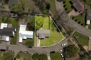 3808 James Ave, Waco, TX 76711 - Photo 3