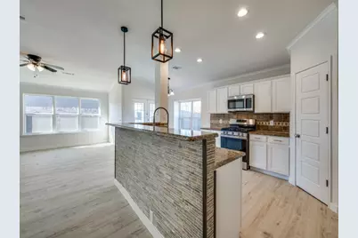 2400 Texoma Drive, Little Elm, TX 75068 - Photo 9