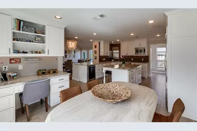 6438 Riverview Lane, Dallas, TX 75248 - Photo 15