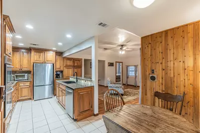 614 Overhill Road, Granbury, TX 76048 - Photo 9