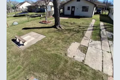 809 E Palestine Street, Mexia, TX 76667 - Photo 17