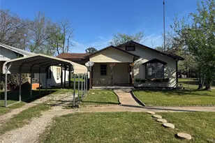 809 E Palestine St, Mexia, TX 76667 - Photo 1