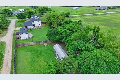11061 Foutch Road, Pilot Point, TX 76258 - Photo 3