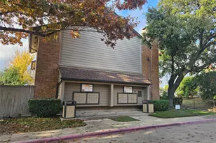 9910 Royal Ln, Dallas, TX 75231 - Photo 15