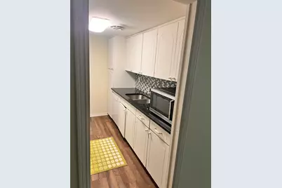 504 E Avenue J #D, Grand Prairie, TX 75050 - Photo 9