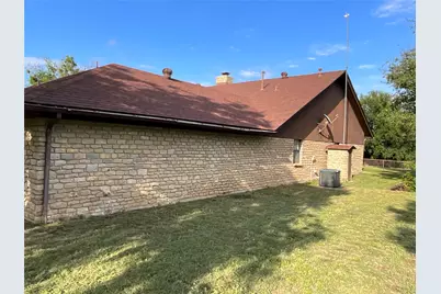 999 W Boynton St, Hamilton, TX 76531 - Photo 5